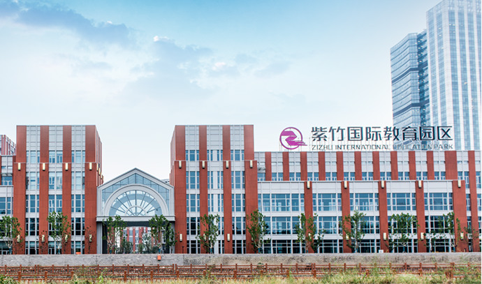 美國費(fèi)爾蒙特AP中心